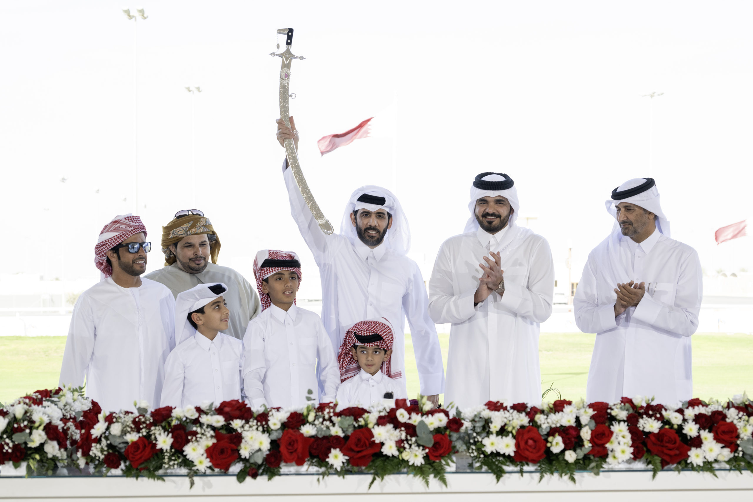 الشيخ جوعان بن حمد يتوج الفائزين برموز اليوم الختامي لمهرجان الأمير الوالد